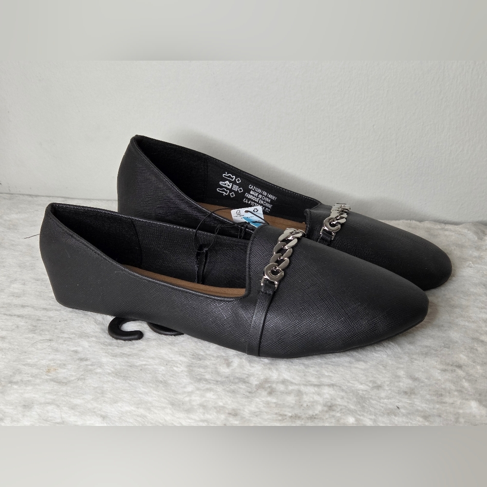 Ardene Women's 10 Black Chain Loafers Textured Feel All-Day Comfort Memory Foam